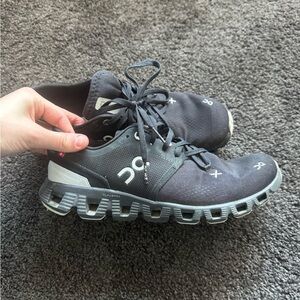 Women’s on cloud shoes